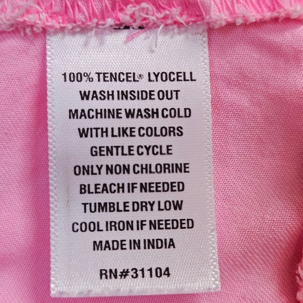Crown & Ivy Top Women Sz 3X Pink Ruffle V-neck Pullover 100%Tencel Lyocell - Picture 10 of 10